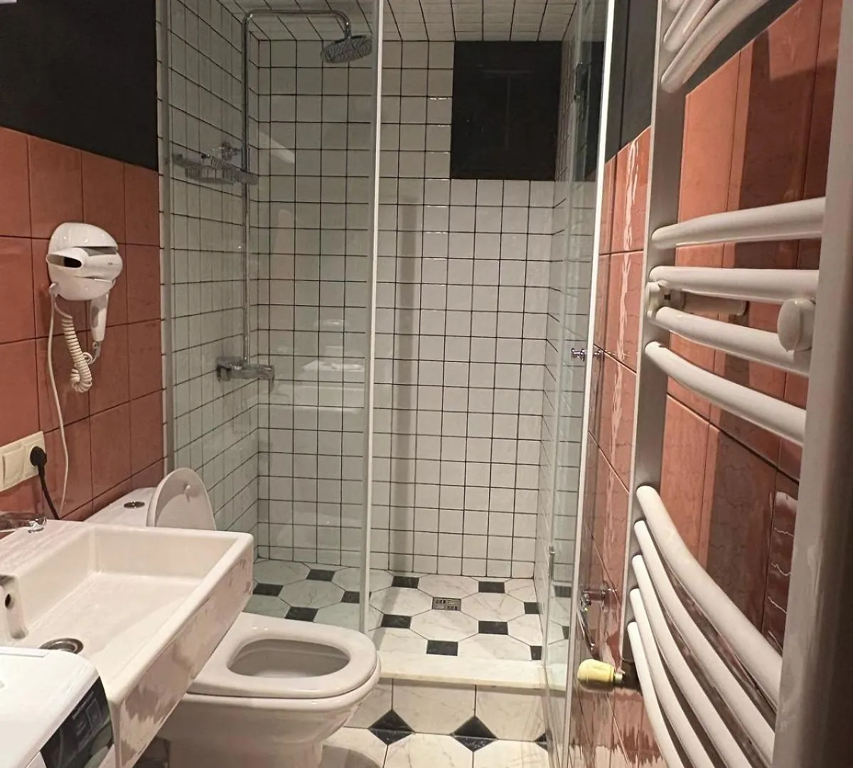 Local Hotel Tbilisi Georgien