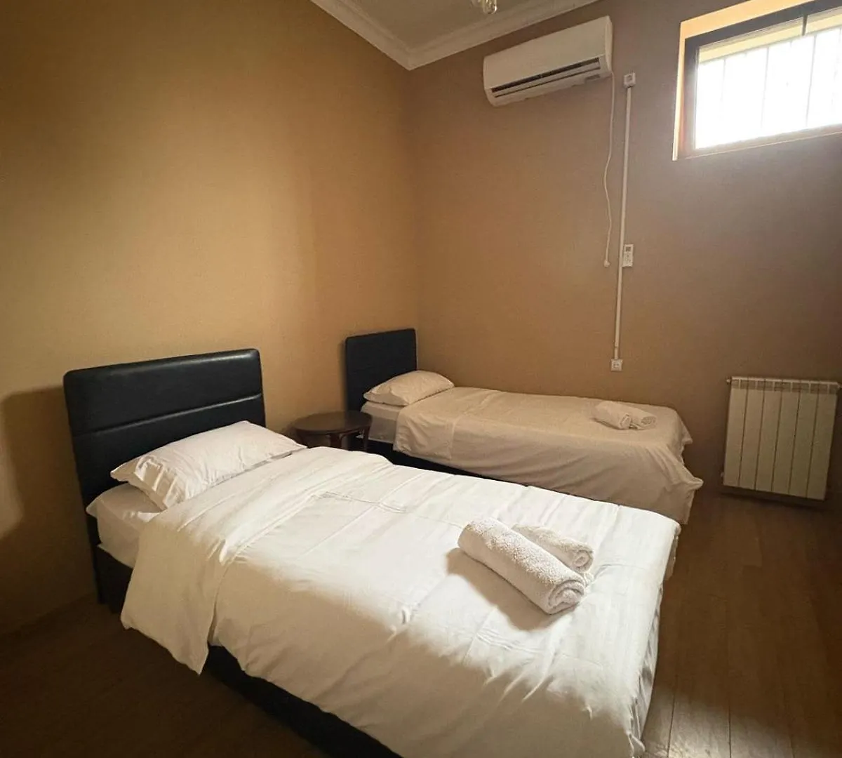 Local Hotel Tbilisi 0*,  Georgien
